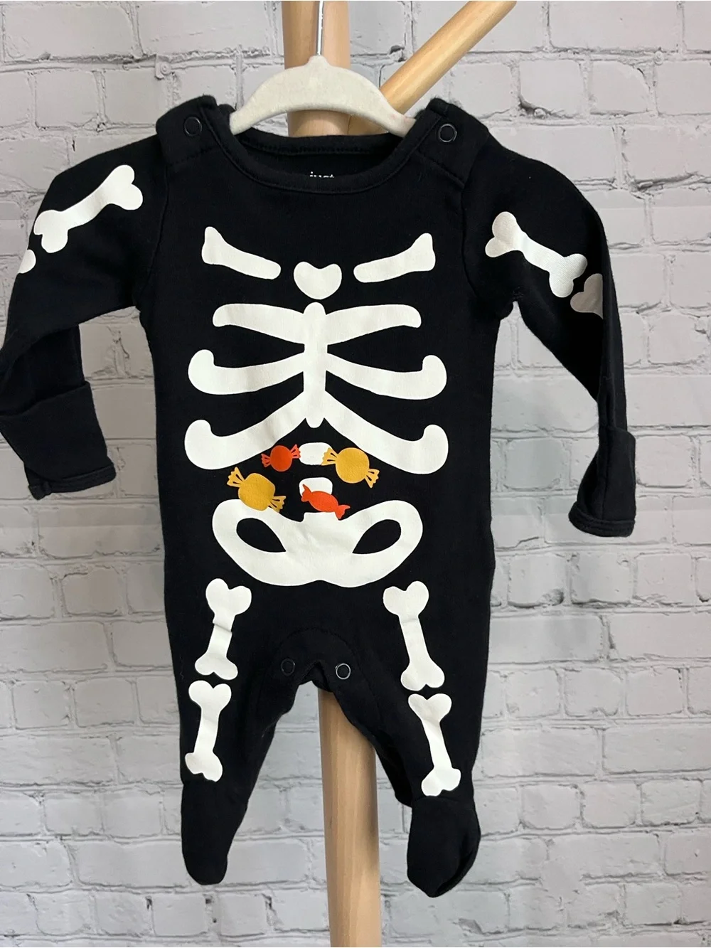 ⭐️⭐️PICK 5 / $20 Carter's Newborn Black Skeleton Candy Print Baby One-Piece